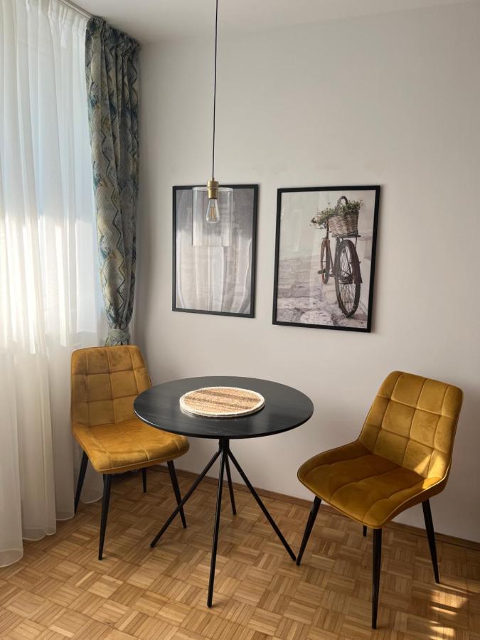 C & A Apartments Cluj-Napoca Eksteriør billede