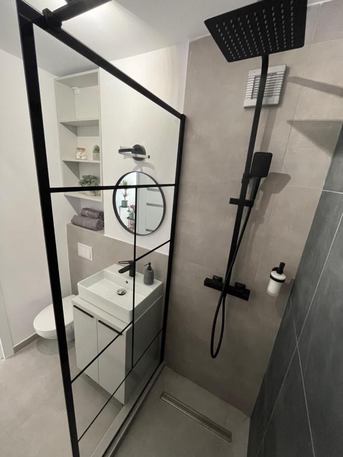 C & A Apartments Cluj-Napoca Eksteriør billede